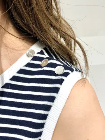 組曲 井上 コーディネート画像