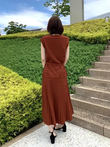 組曲 岩田 コーディネート画像