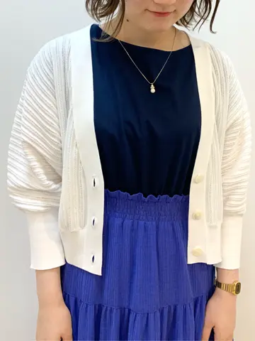 組曲 石井 コーディネート画像