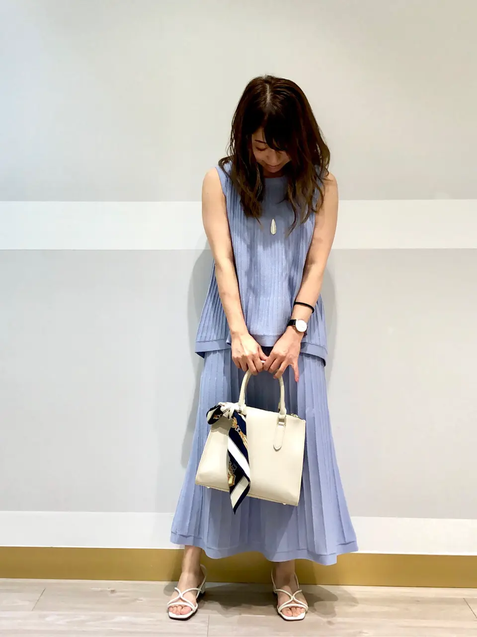 組曲 井上 コーディネート画像