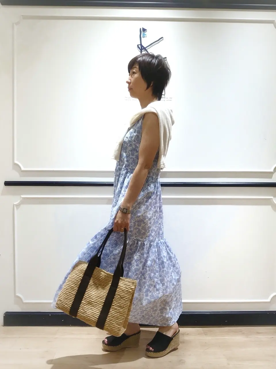 組曲 井上 コーディネート画像