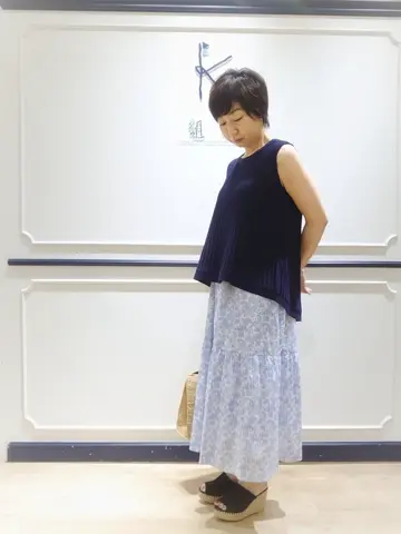 組曲 井上 コーディネート画像