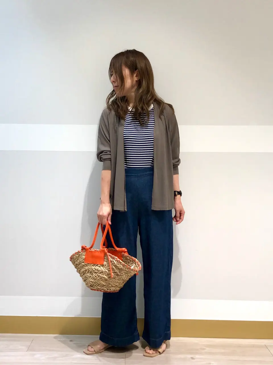 組曲 井上 コーディネート画像