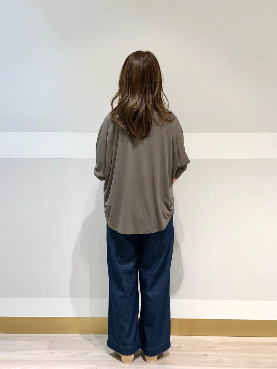 組曲 井上 コーディネート画像