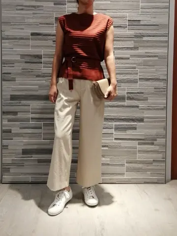 組曲 スタッフ コーディネート画像