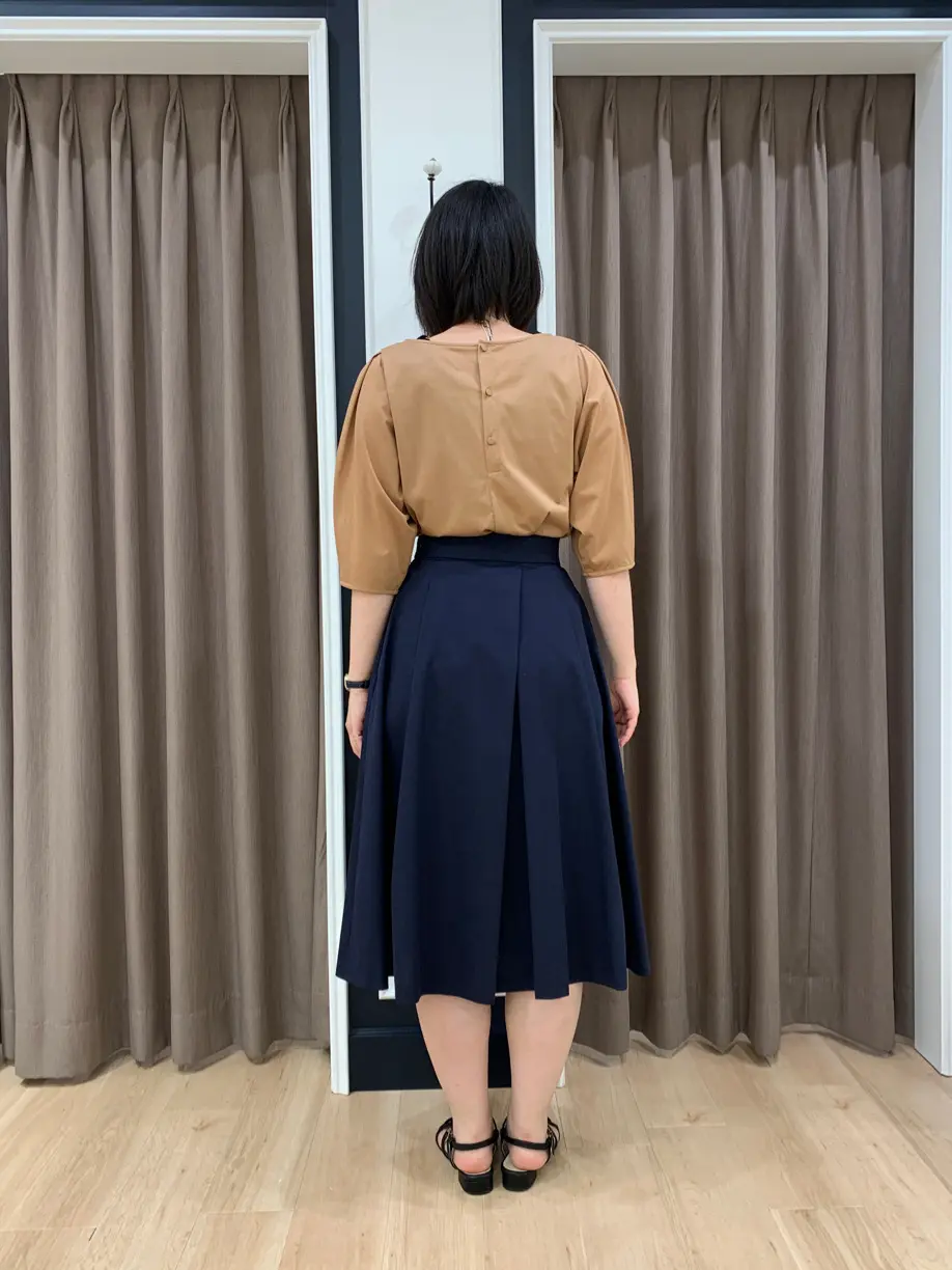 組曲 岡 コーディネート画像