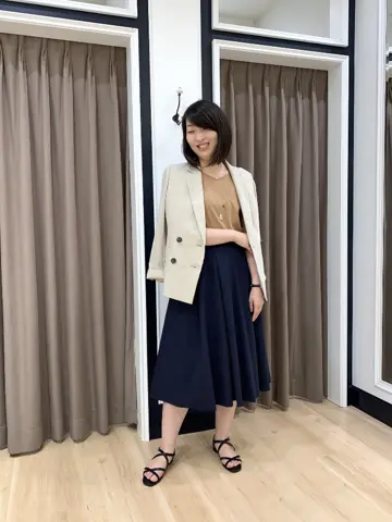 組曲 岡 コーディネート画像