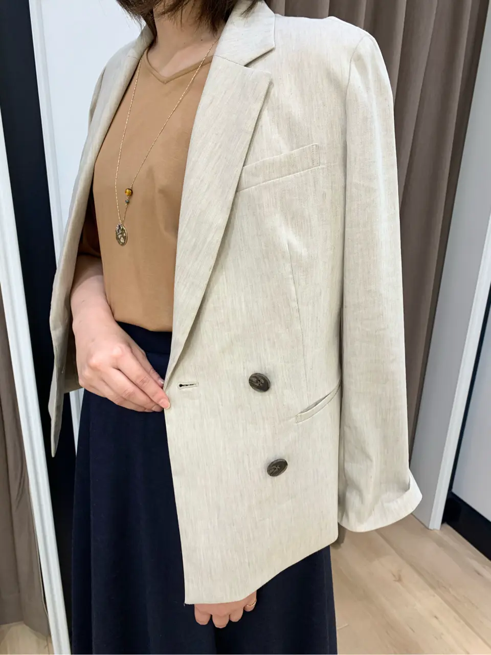 組曲 岡 コーディネート画像