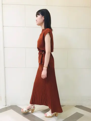 組曲 スタッフ コーディネート画像