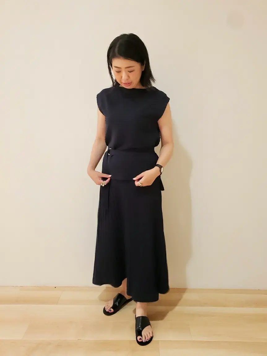  上部 コーディネート画像