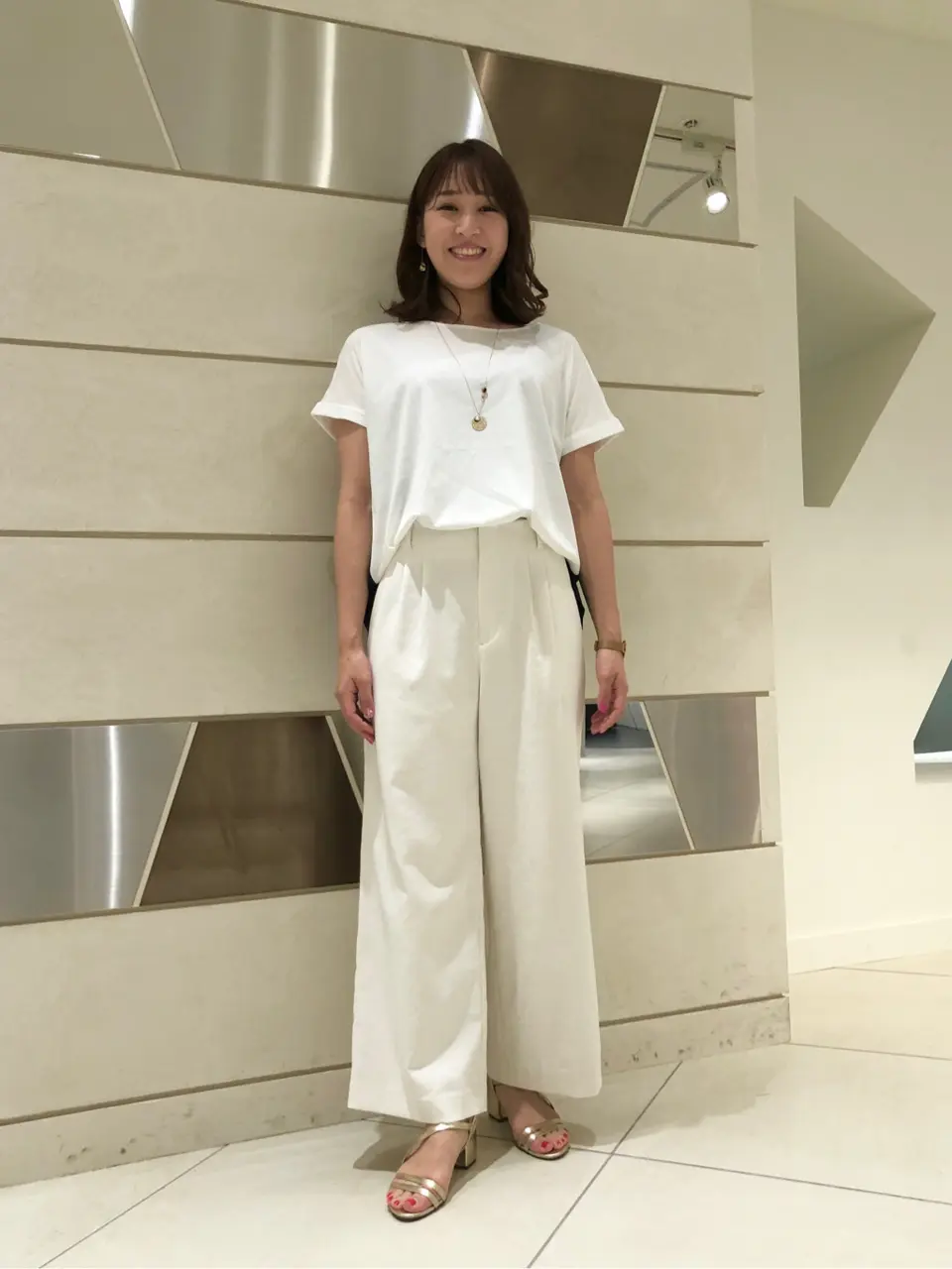 組曲 戸澤 コーディネート画像