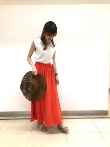 組曲 スタッフ コーディネート画像