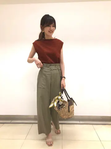 組曲 スタッフ コーディネート画像