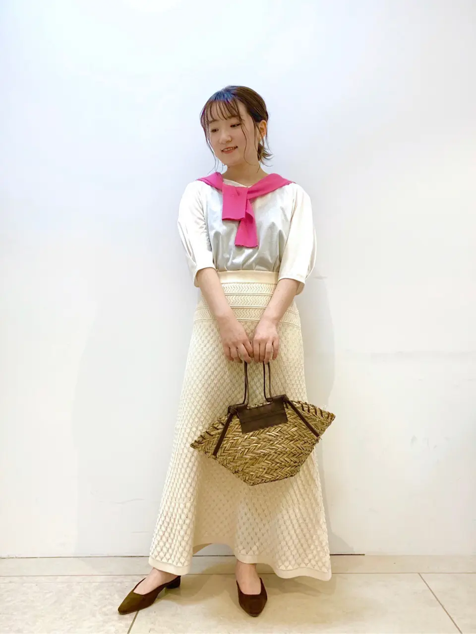 組曲 石井 コーディネート画像