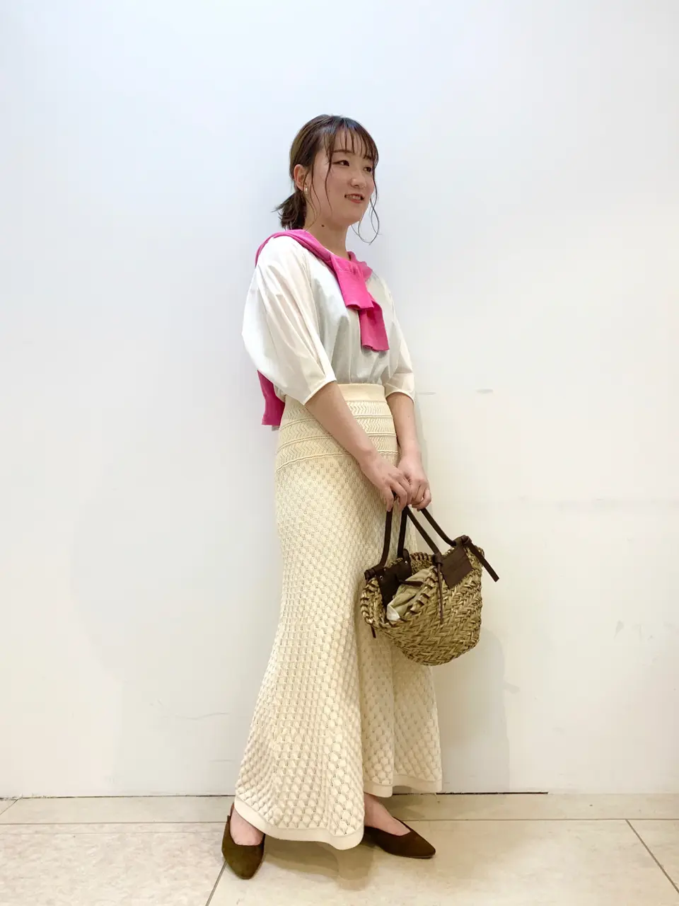 組曲 石井 コーディネート画像