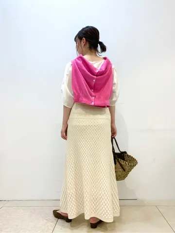 組曲 石井 コーディネート画像