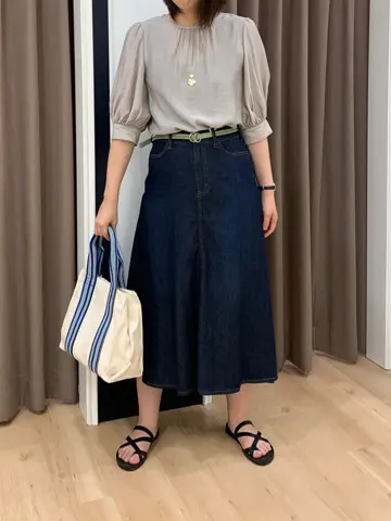 組曲 岡 コーディネート画像