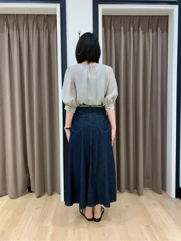 組曲 岡 コーディネート画像