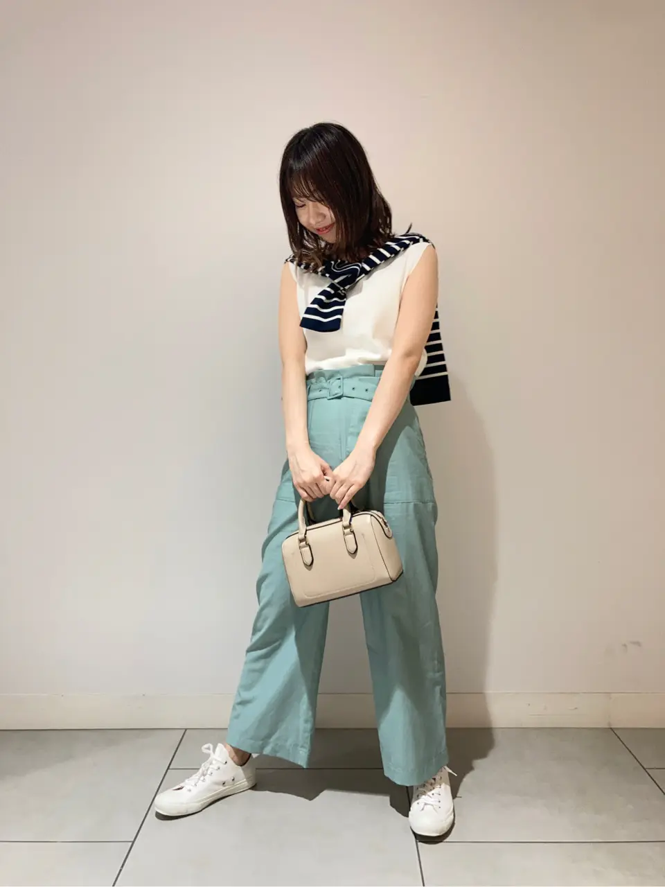 組曲 スタッフ コーディネート画像