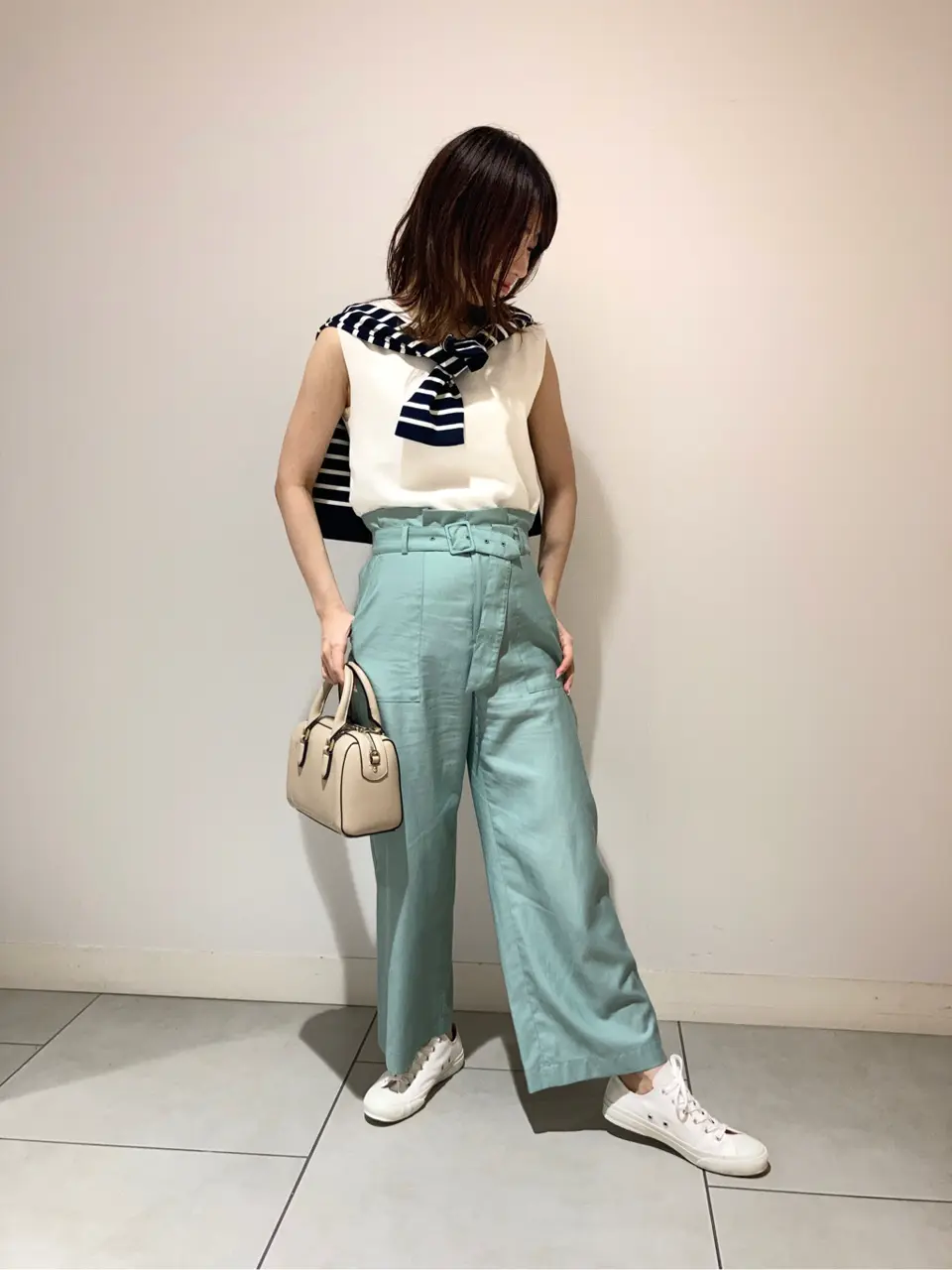 組曲 スタッフ コーディネート画像