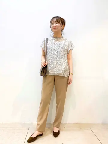 組曲 石井 コーディネート画像