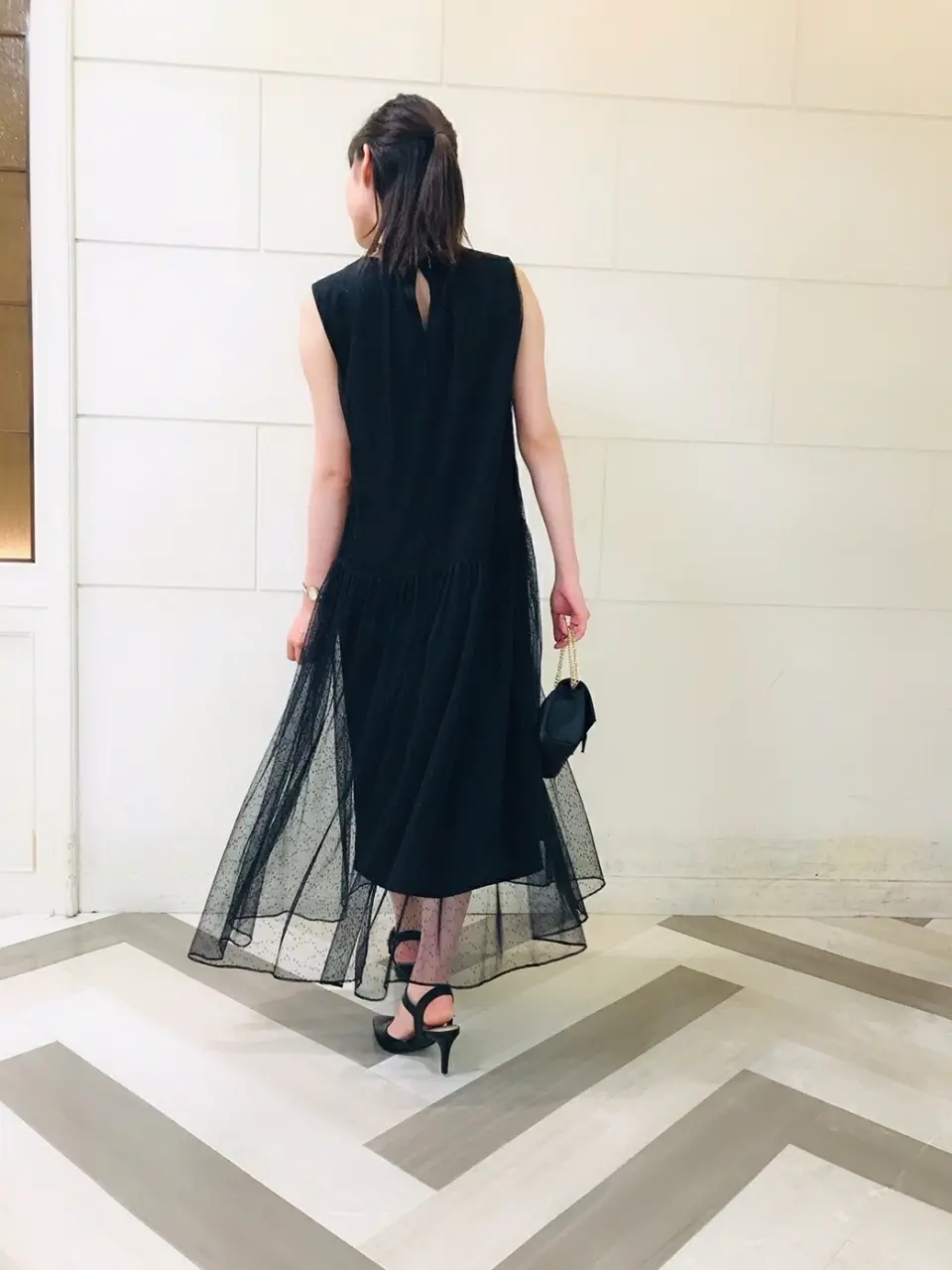 組曲 スタッフ コーディネート画像