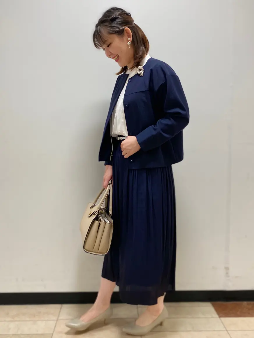 組曲 鈴木 コーディネート画像