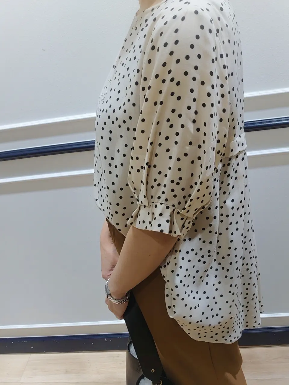 組曲 井上 コーディネート画像