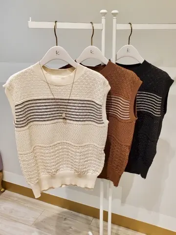 組曲 井上 コーディネート画像