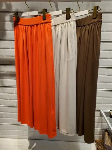 組曲 柿内 コーディネート画像