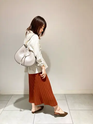 組曲 スタッフ コーディネート画像