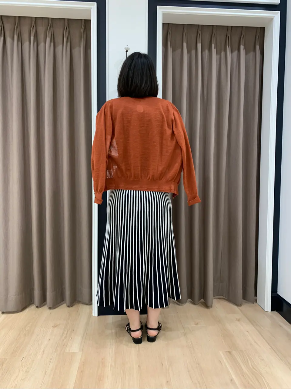 組曲 岡 コーディネート画像