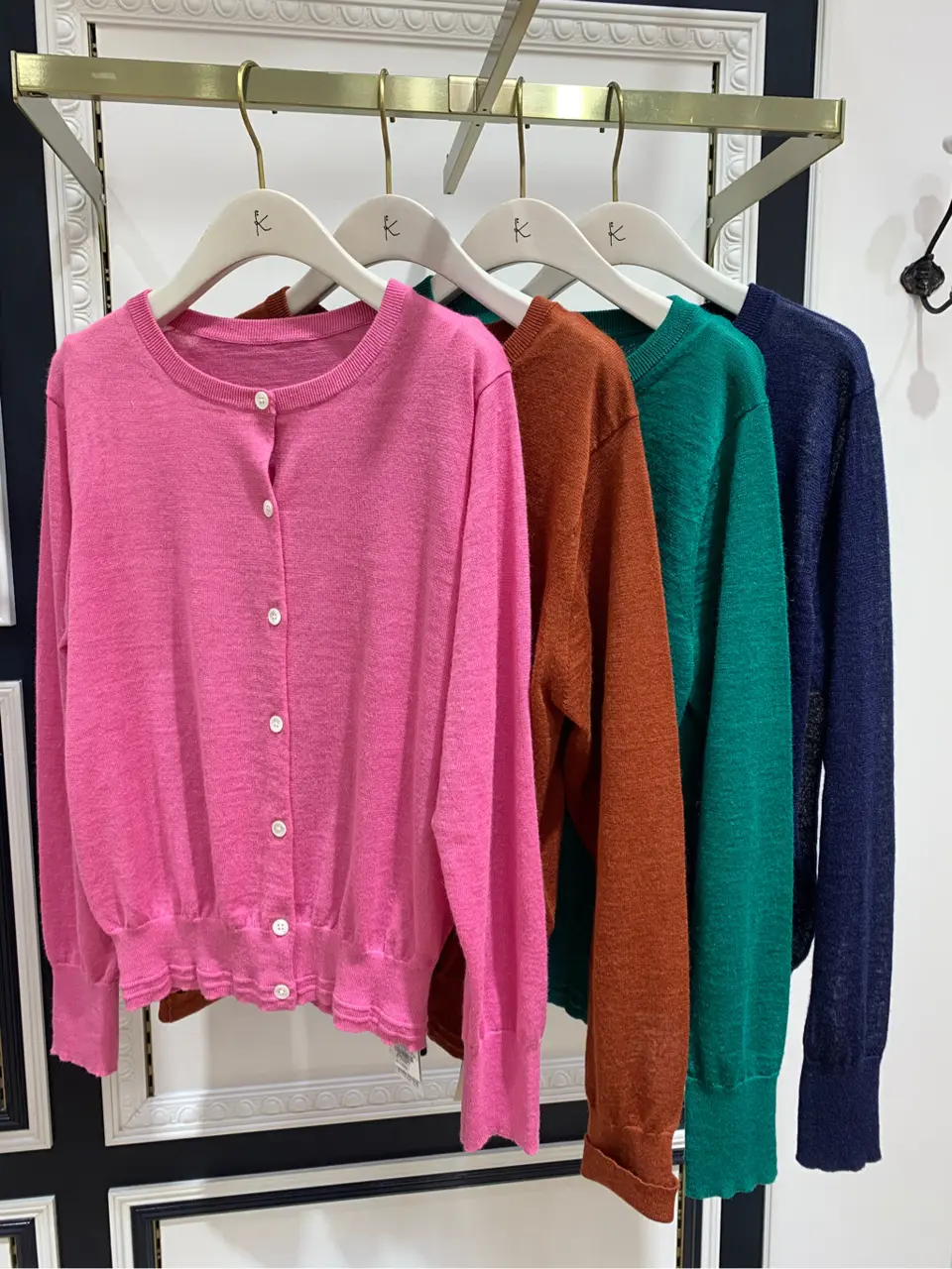 組曲 岡 コーディネート画像