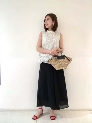 組曲 岩田 コーディネート画像