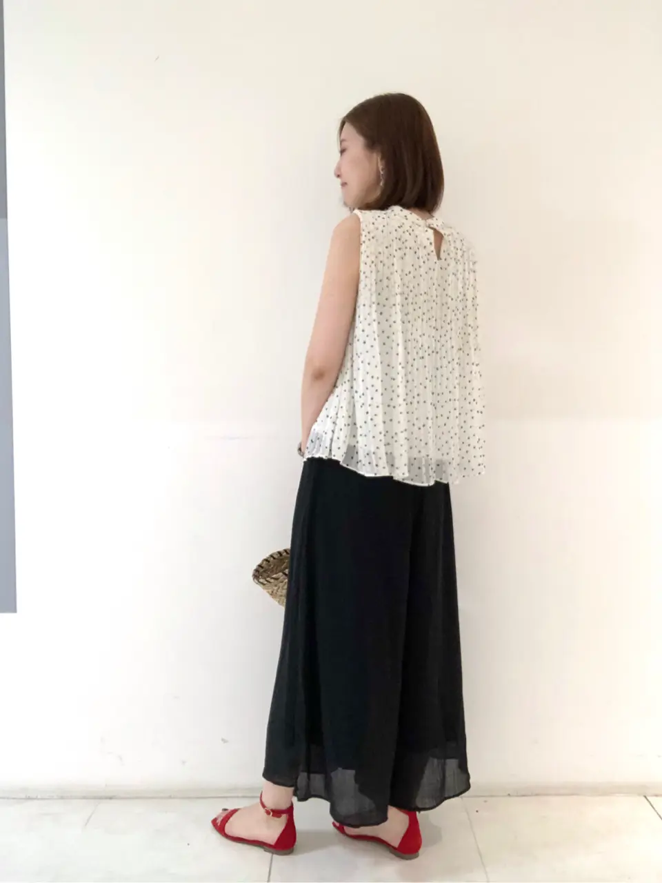 組曲 岩田 コーディネート画像