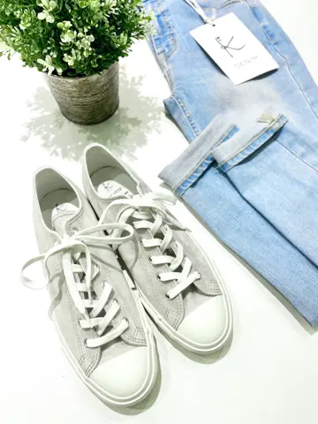 組曲 松田 コーディネート画像