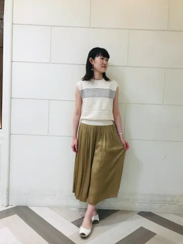 組曲 スタッフ コーディネート画像