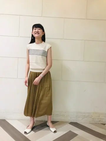 組曲 スタッフ コーディネート画像