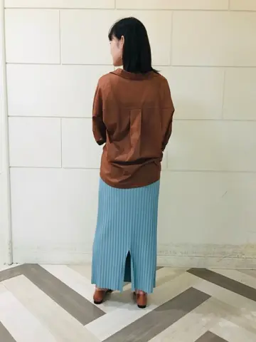 組曲 スタッフ コーディネート画像