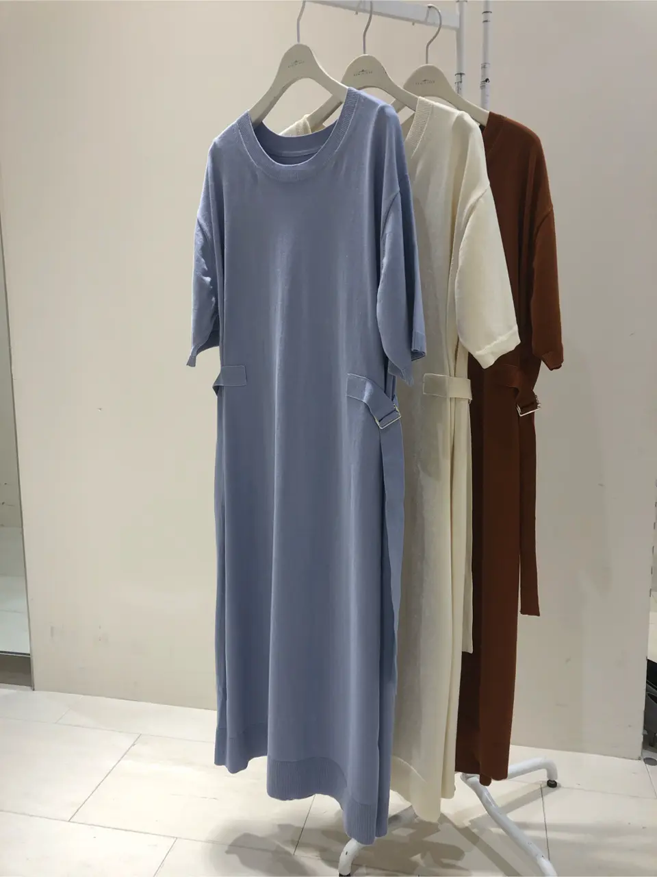 組曲 伊藤 コーディネート画像