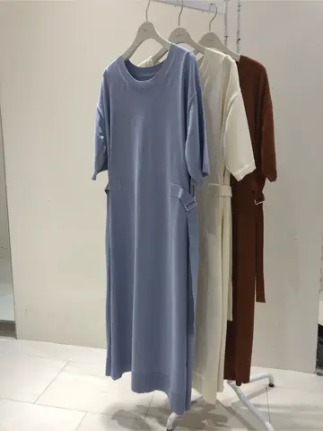 組曲 伊藤 コーディネート画像