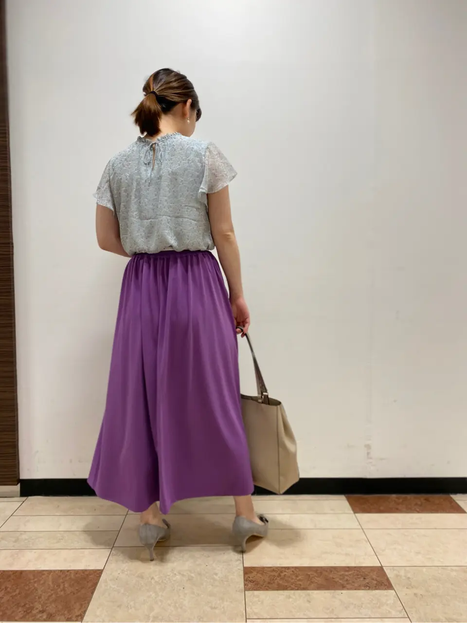 組曲 鈴木 コーディネート画像