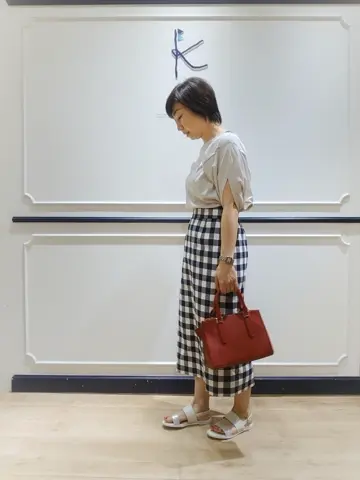 組曲 井上 コーディネート画像