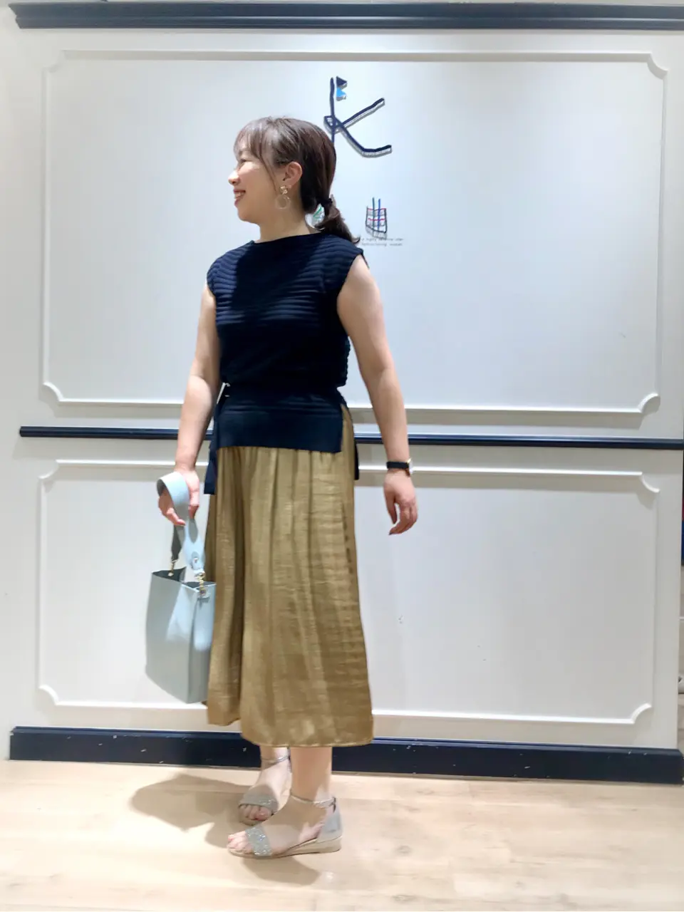 組曲 中山 コーディネート画像