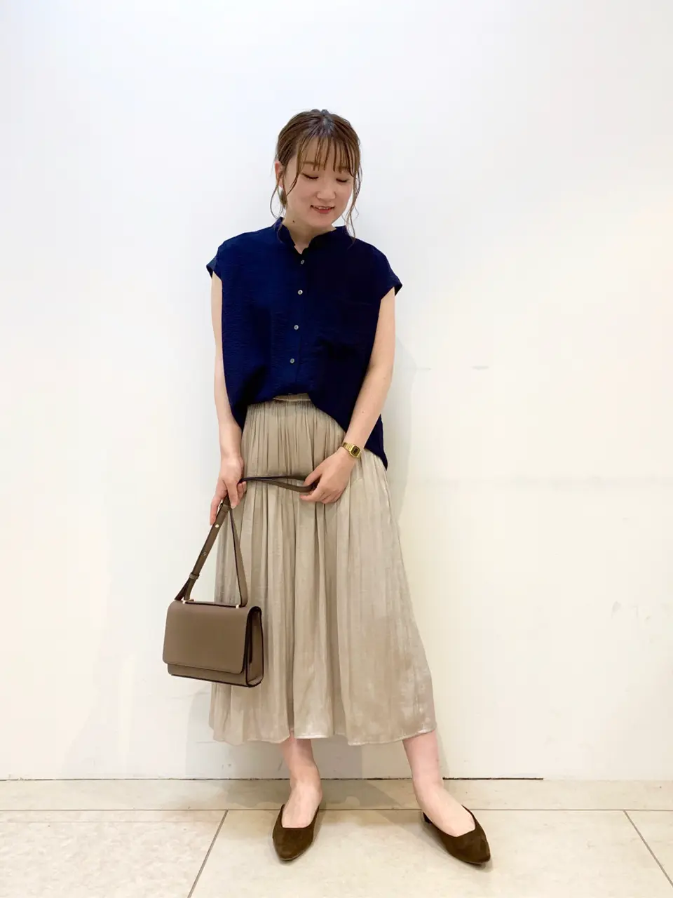 組曲 石井 コーディネート画像