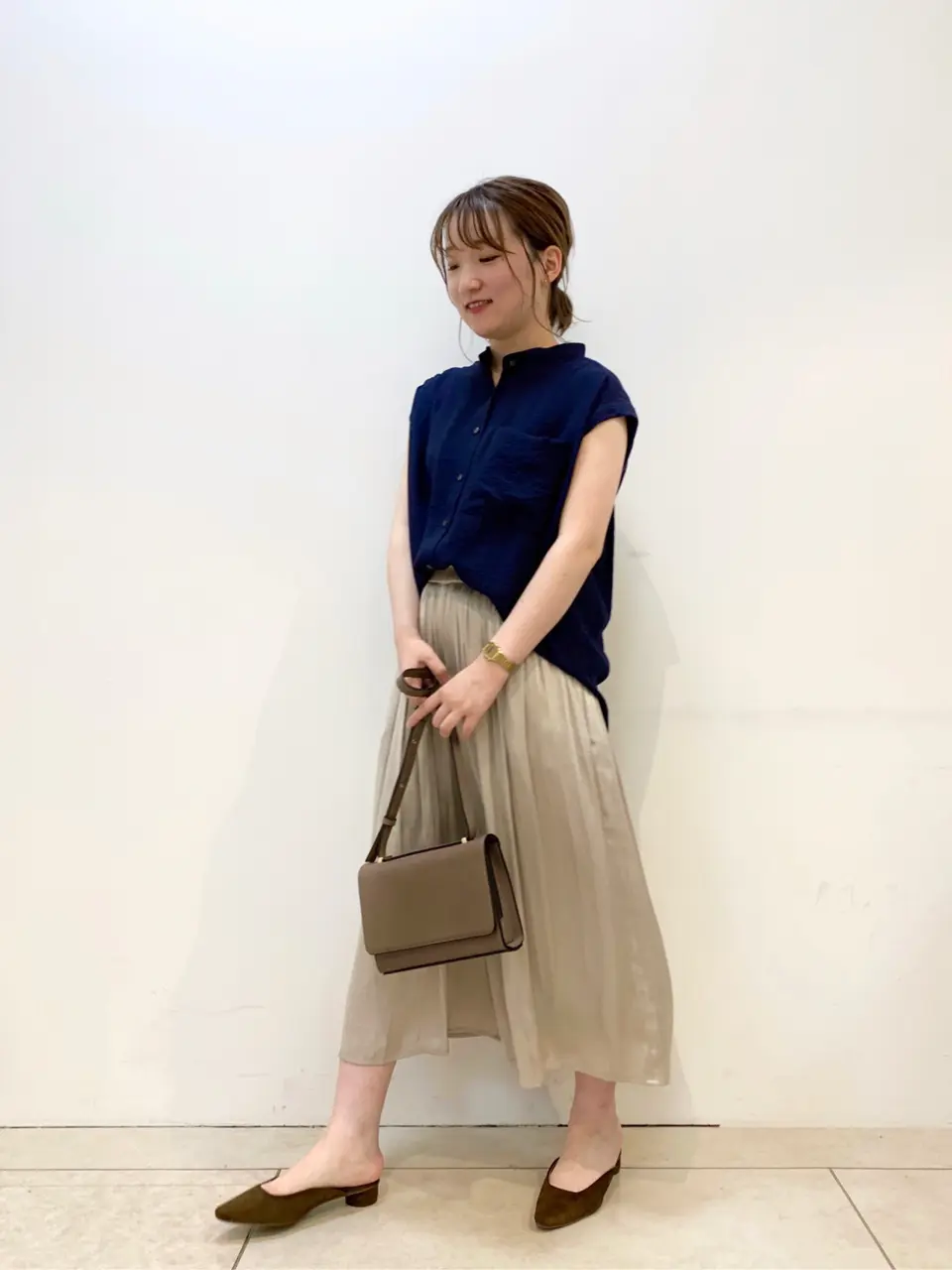 組曲 石井 コーディネート画像