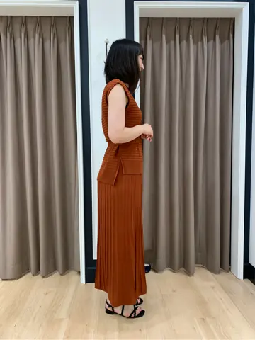 組曲 岡 コーディネート画像