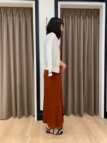 組曲 岡 コーディネート画像