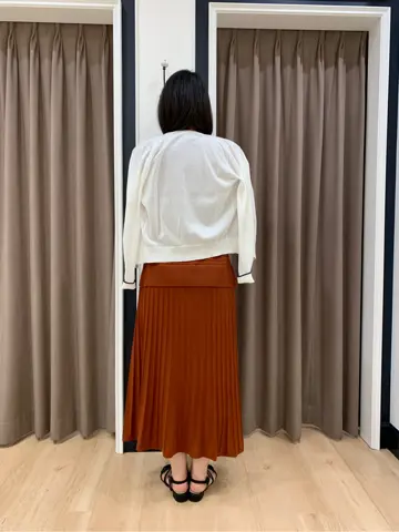 組曲 岡 コーディネート画像