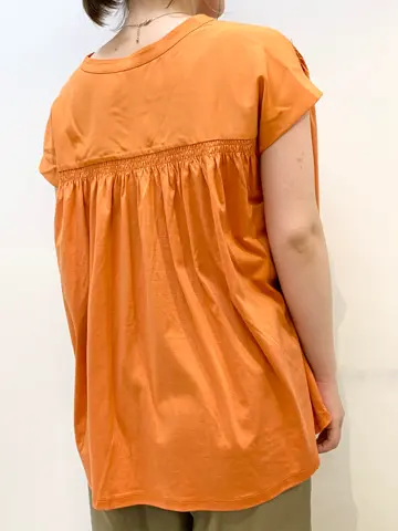 組曲 石井 コーディネート画像